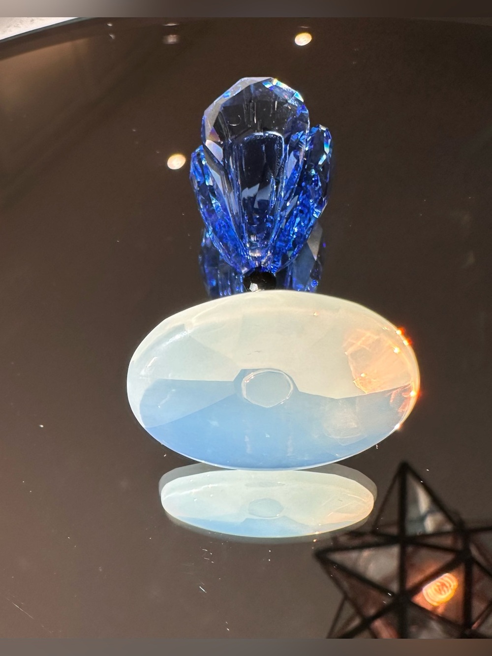 SWAROVSKI ROCKING FLOWER – JULIETTE SAPPHIRE BLUE - Picture 3 of 5